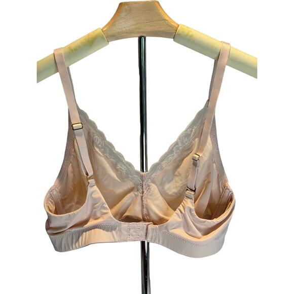 Women's Natori Blush Pink Lace bra - Soft and Pretty! Size 34C/DD, EUC - Picture 2 of 3